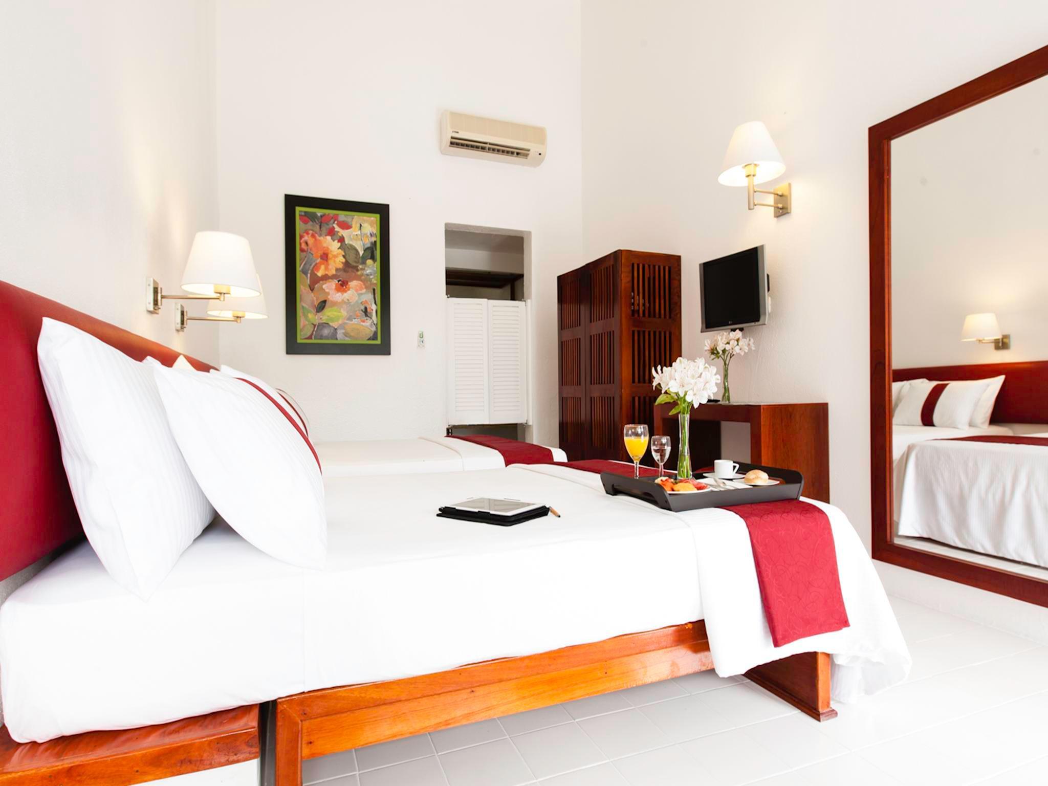 Mision Palenque Hotel Ngoại thất bức ảnh